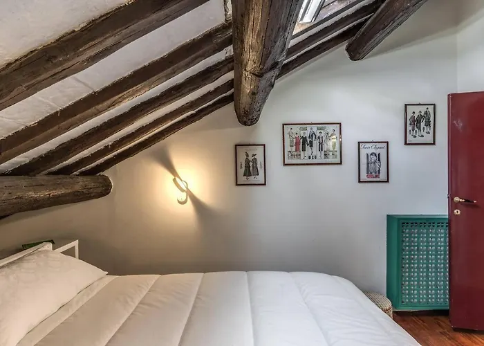 Apartment Domus In Via Del Corso Rom