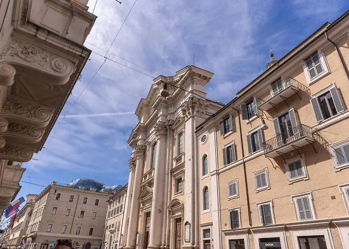 Apartment Domus In Via Del Corso