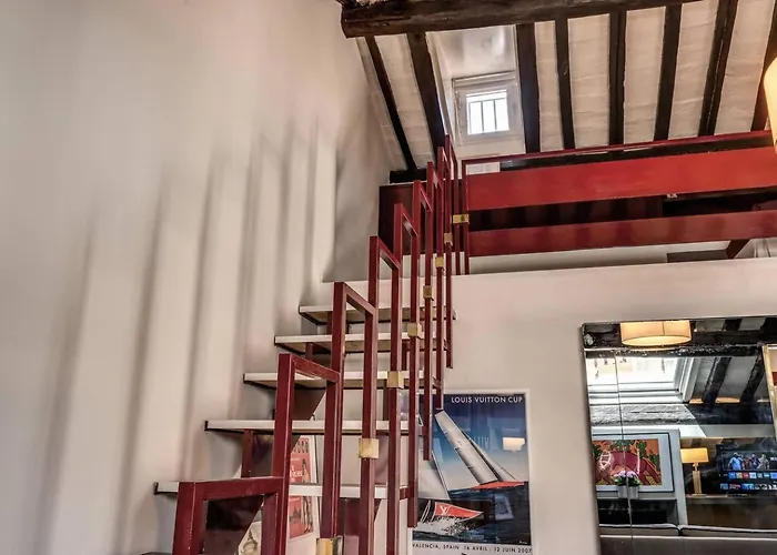 Domus In Via Del Corso *