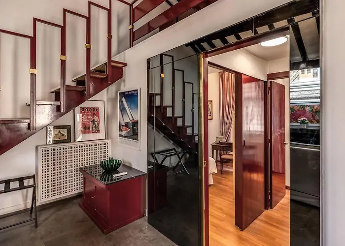 Apartment Domus In Via Del Corso *